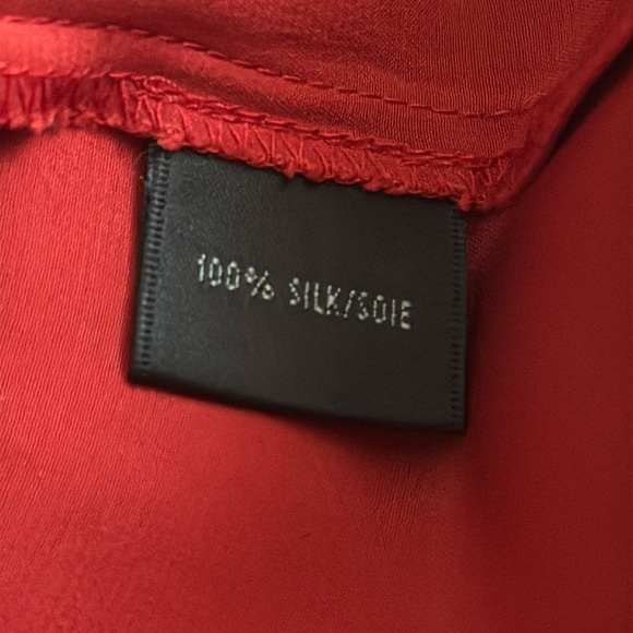 Lafayette 148 New York 100% Silk Charmeuse Top Button Down Work Blouse Size 12 - Picture 7 of 9